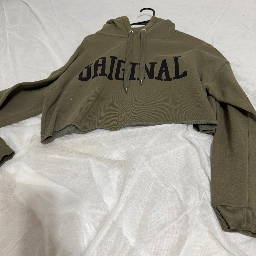 Cropped Hoodie